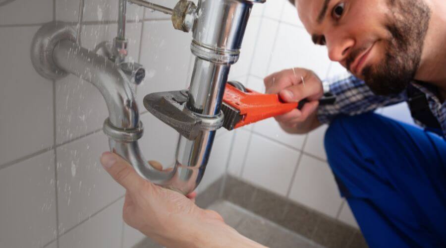 Professional same day plumber services in Basco, IL